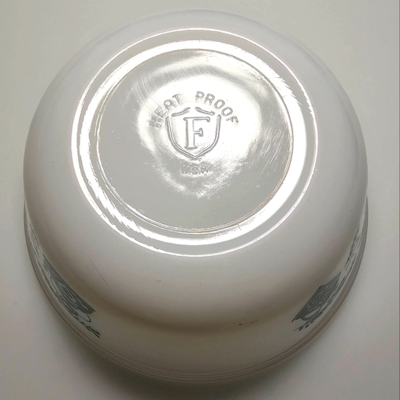 Vintage Federal Milk Glass Scandinavian Turquoise American Homestead Mixing Bowl - Picture 9 of 10